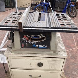Table Saw. 