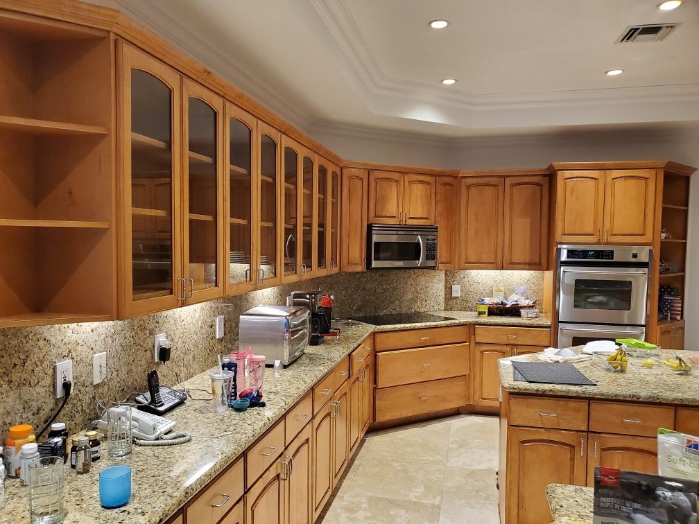 Kitchen cabinets, large kitchen