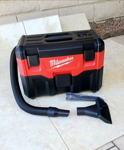 Milwaukee 18V Wet Dry Vacuum 2 Gal