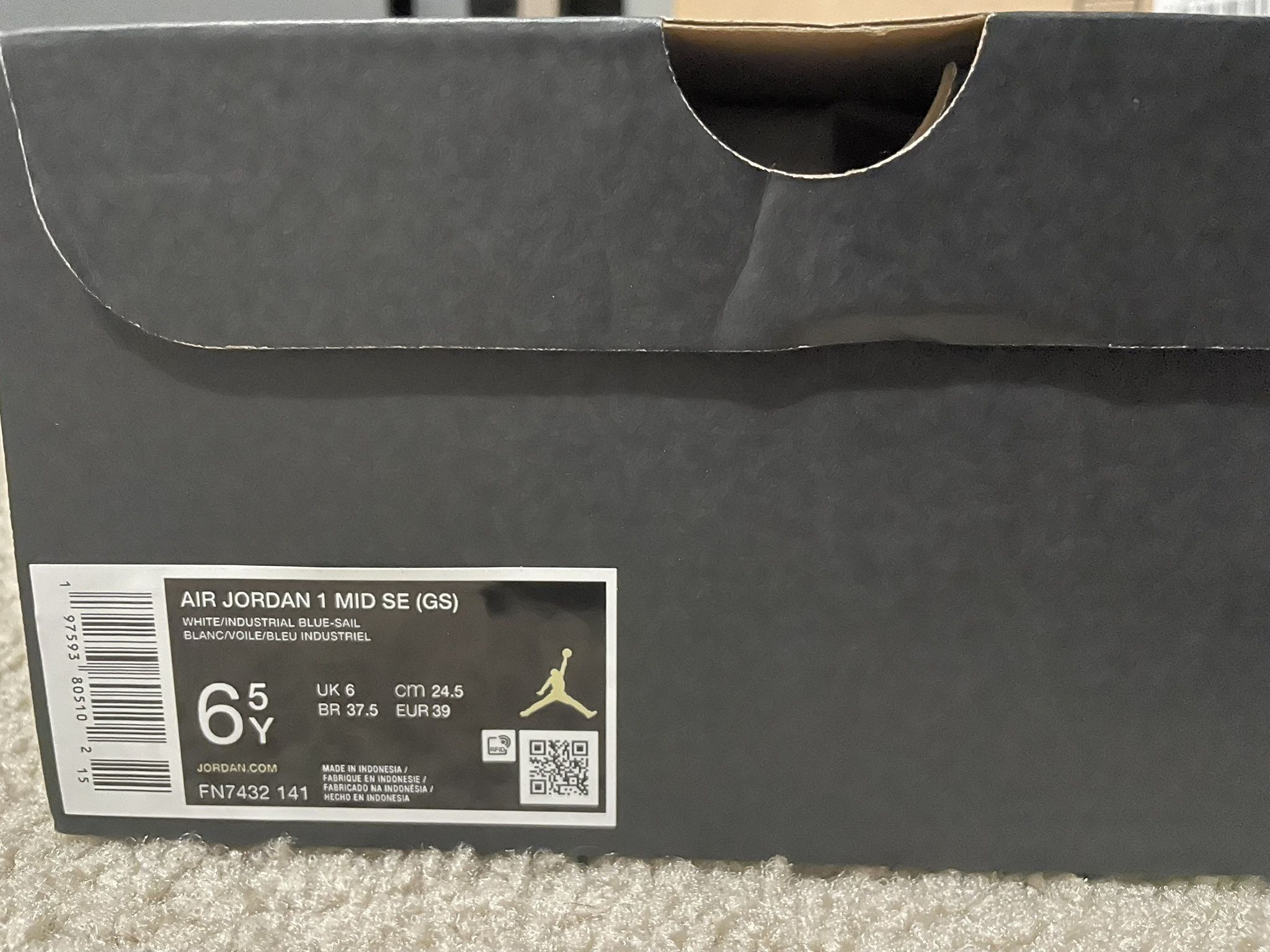 air jordan 1 mid se (GS)