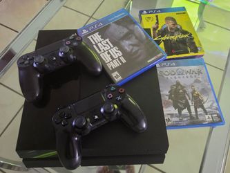 PLAYSTATION 4/ 3 JUEGOS A ELEGIR 2 MANDOS