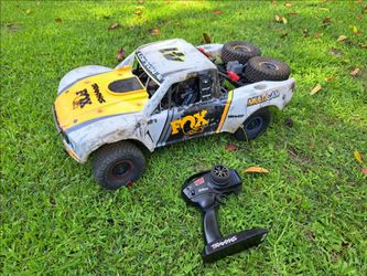 Traxxas UDR