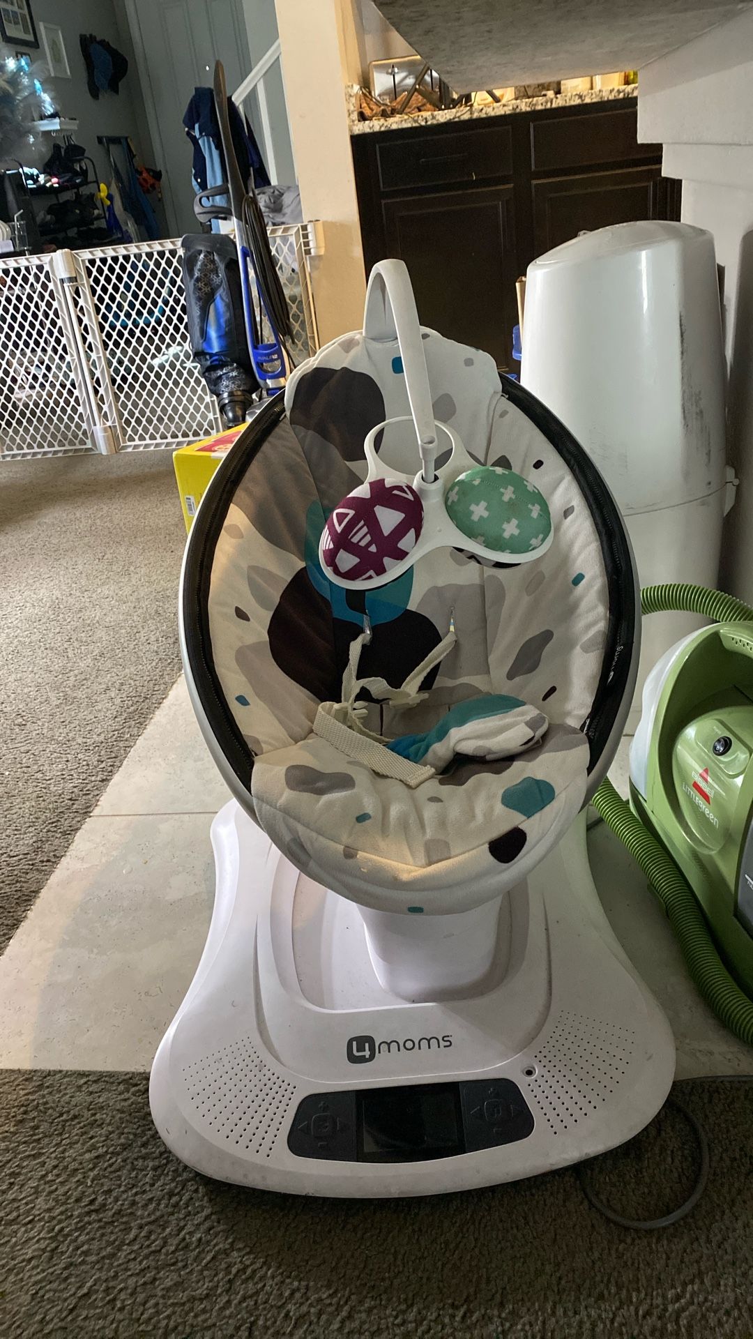 Working Baby Swing 4Moms Brand | Turquoise Gray And White Themed