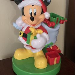 Disney Mickey Mouse Santa Christmas  Limited  Edition 
