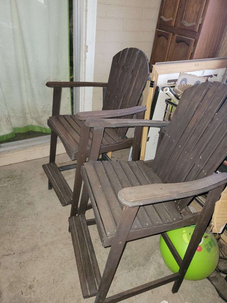 5 Barstool Chairs! All For $10 TODAY ONLY!