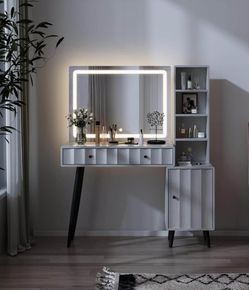 Black Vanity Table With Touch Mirror LED. 