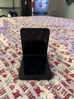 Galaxy flip7