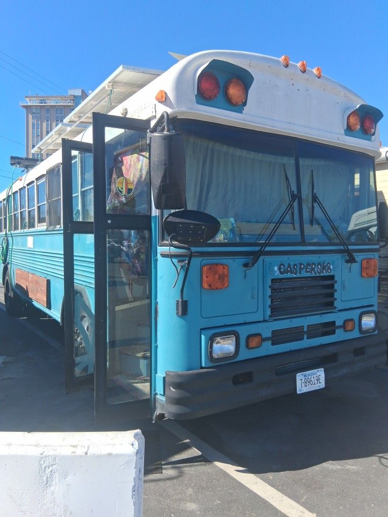 2000 Bluebird bus/rv for sale