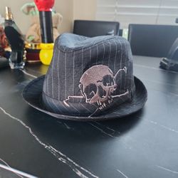 SKELETON FEDORA