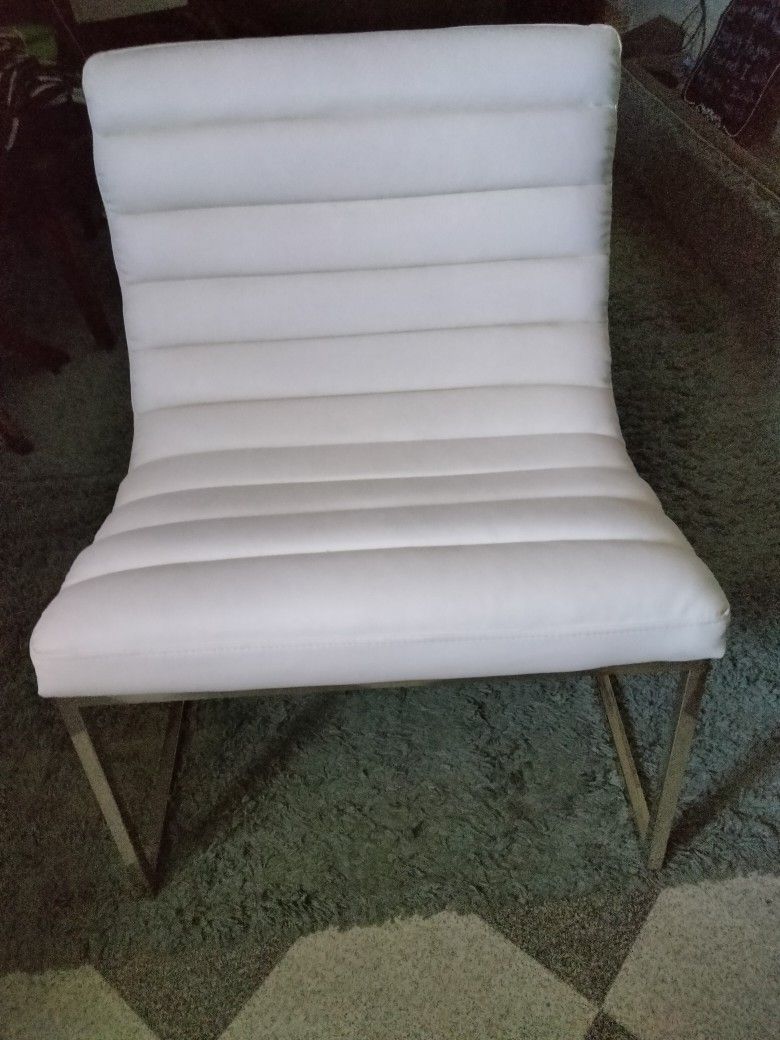 Comfortable Modern Chair