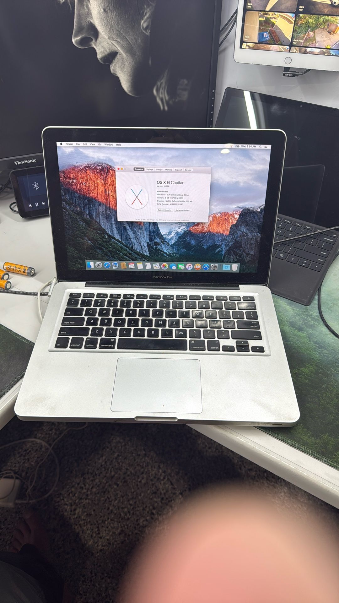 13 In MacBook Pro 2009 8gb 120gb SSD