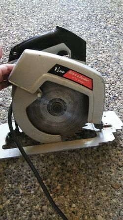 Black and Decker saw