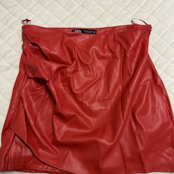 New Zara Skirt