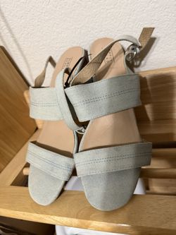 🩷9.5 Size Heels FREE PICK UP🩷