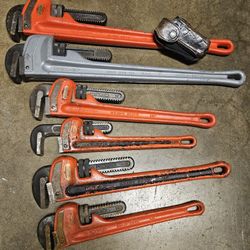 Ridgid Plumbing Wrenches (2 )24 Inch (2) 18 Inch (2) 14 Inch.