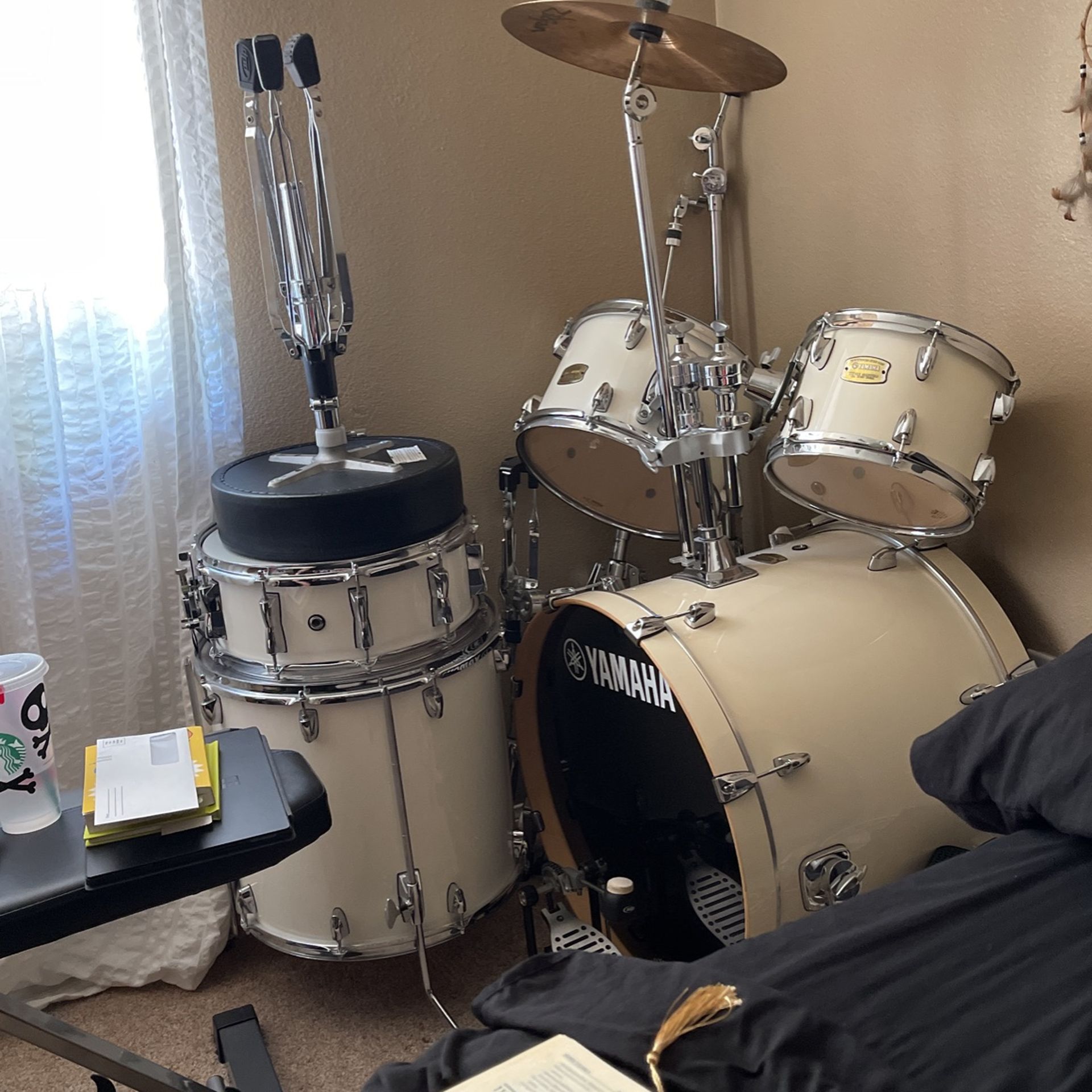 Yamaha Drum Set
