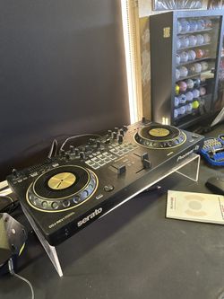 Pioneer DDJ-REV1 Controller GOLD EDITION