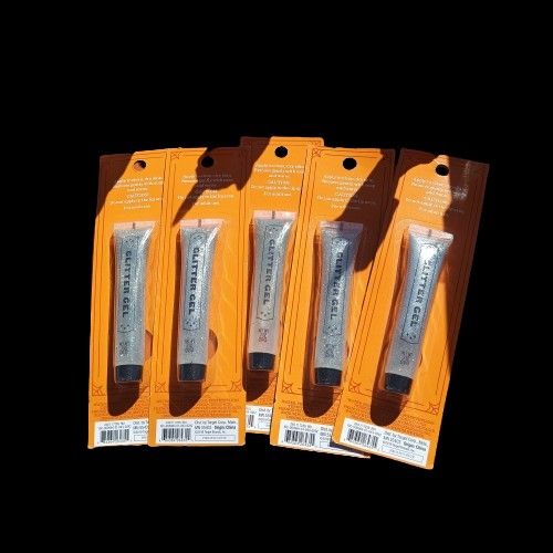 Halloween Body Glitter $1