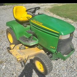 Jonh Deere 345 