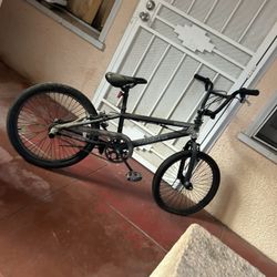 mongoose bike