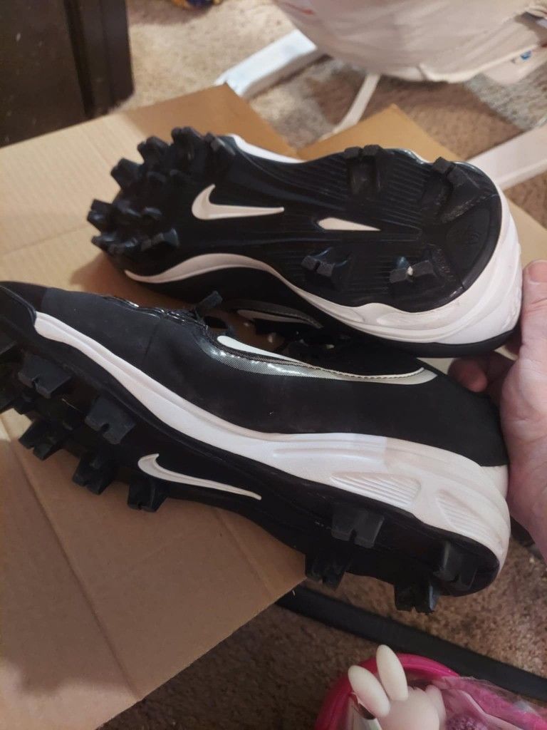Cleats 