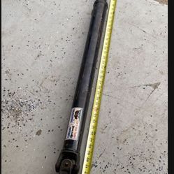84-89 Toyota 4runner rear Driveshaft 