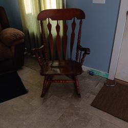 Dark Oak Rocking Chair (Beatifu)l 