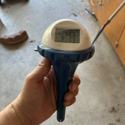 Swimming Pool Temperature Gauge