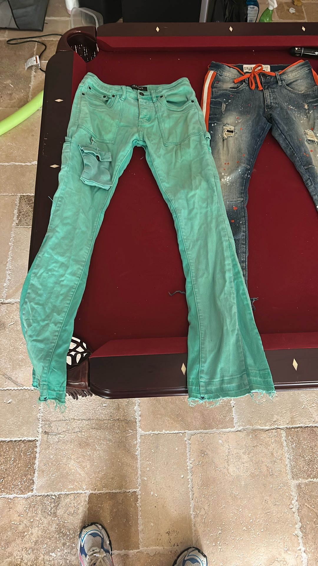 Valabasas Flare Cut With Pocket Hanging Off