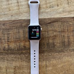 Apple Watch Series 3 - 38MM Rose Gold Pink Band
