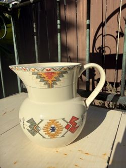 Vintage STUDIO NOVA Timberline Aztec Water Milk Sangria Juice Pitcher 7"
