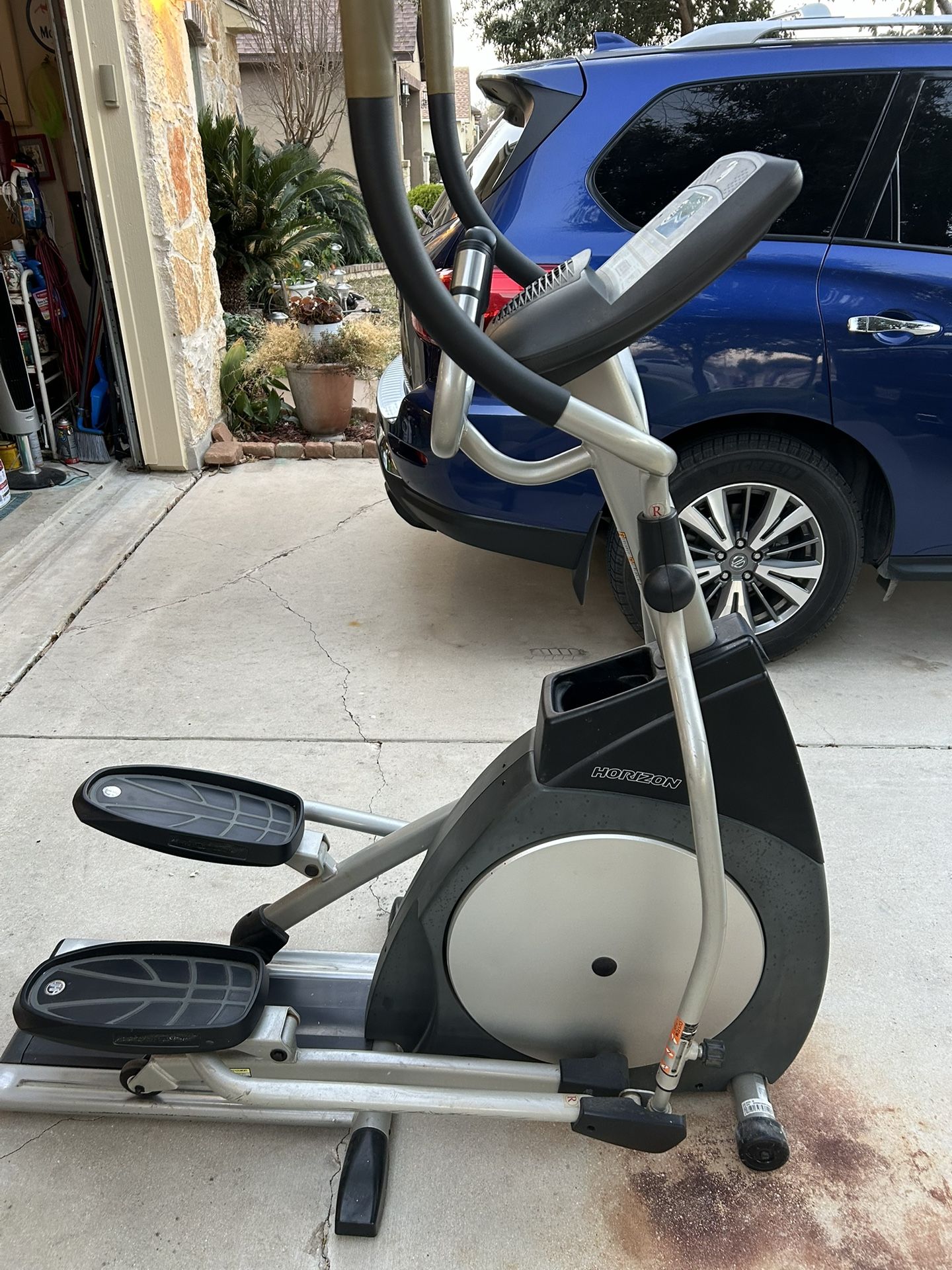 ELLIPTICAL HORIZON CE5