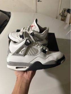 Jordan’s 4s white cements