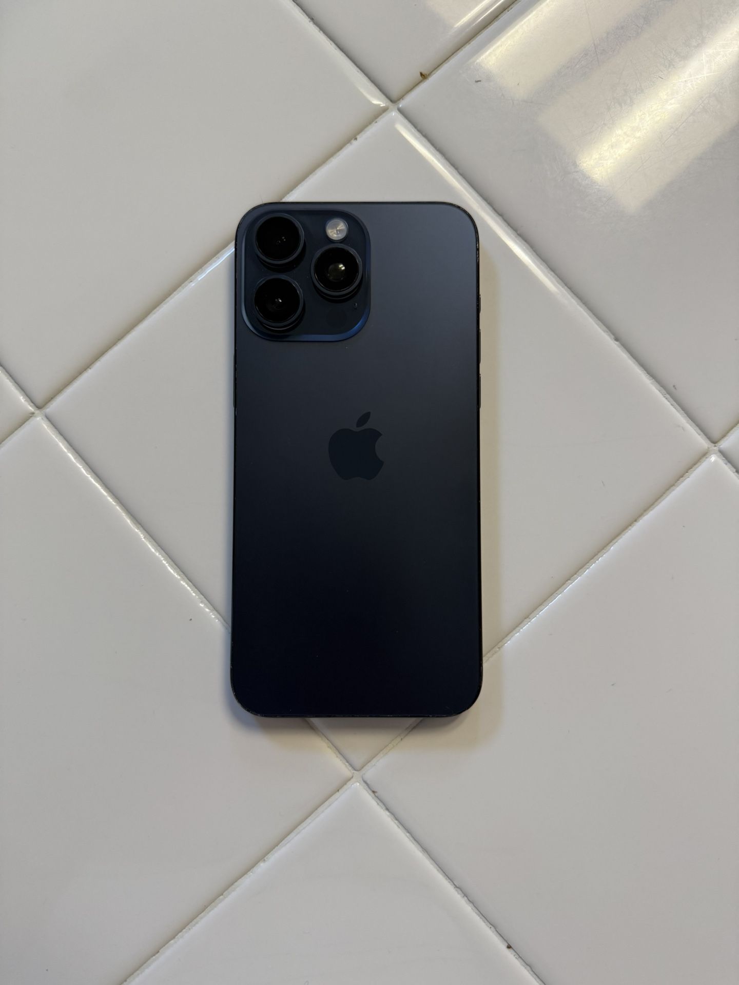 iPhone 15 Pro max 256GB T-Mobile