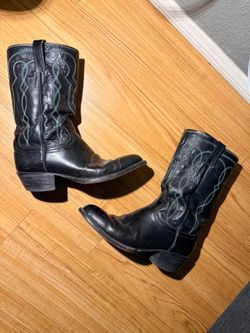 Black HILSA boots