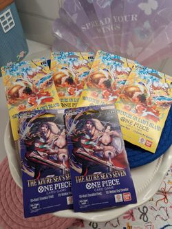 One piece Sleeved booster pack