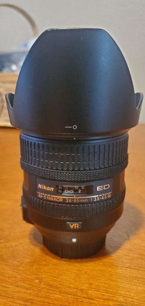 Nikkor/Nikon Lens