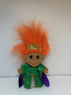 Vintage 1990s RUSS Troll Doll Rare Orange Haired Brown Eyes Queen Royalty Gold