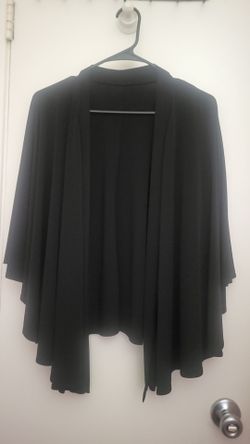 Torrid womens 3x black wrap.