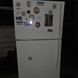 Refrigerator
