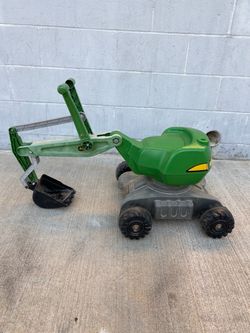 John Deere tractor toy