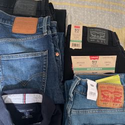 2 Nuevos Pantalones Levis/1Playera Tommy /1 Pantalón Usado 