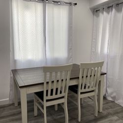 Kitchen Table With Chairs 