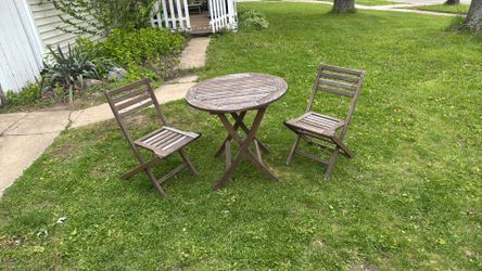 Foldable Wooden Bistro Set