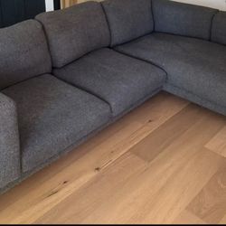 Sectional Sofa 