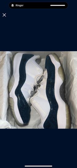 Air Jordan 11 Low Snakeskin