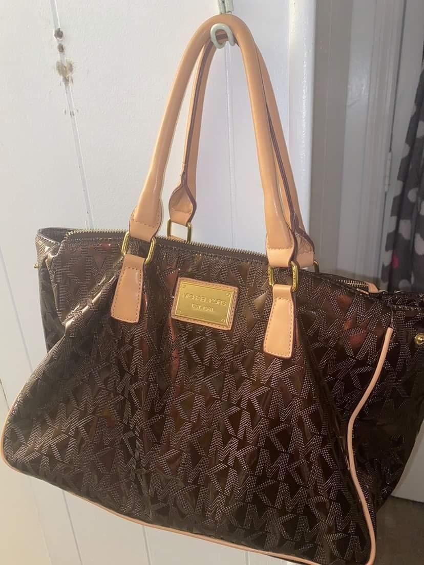 Used Michael Kors Bag $135