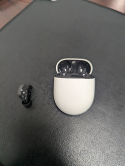 Pixel buds A series (left side only + case)