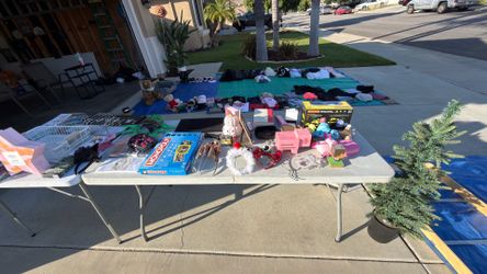 Yard Sale  |  June 5/6th   |   28316 Evening Star Drive Menifee CA 92585