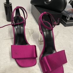 Dries Van Noten Heels. clear platform heel. Size women 40. 8.5 US